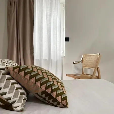 Apartament Charming *